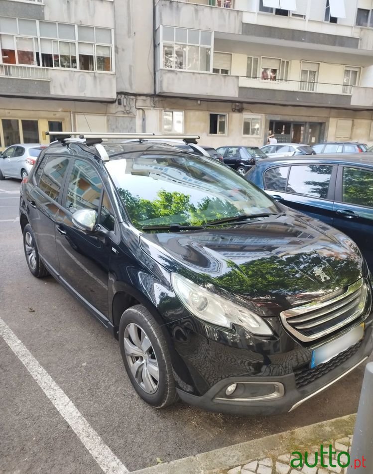 2016' Peugeot 2008 photo #2