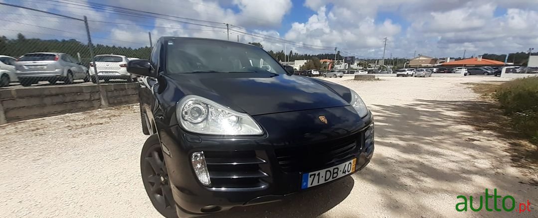 2007' Porsche Cayenne photo #4