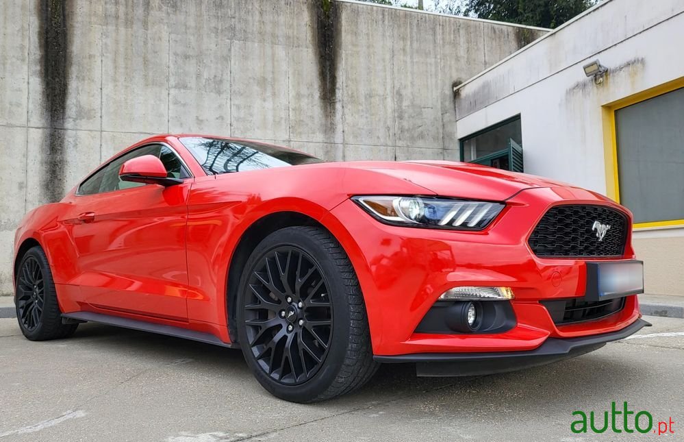 2015' Ford Mustang 2.3 Eco Boost photo #2