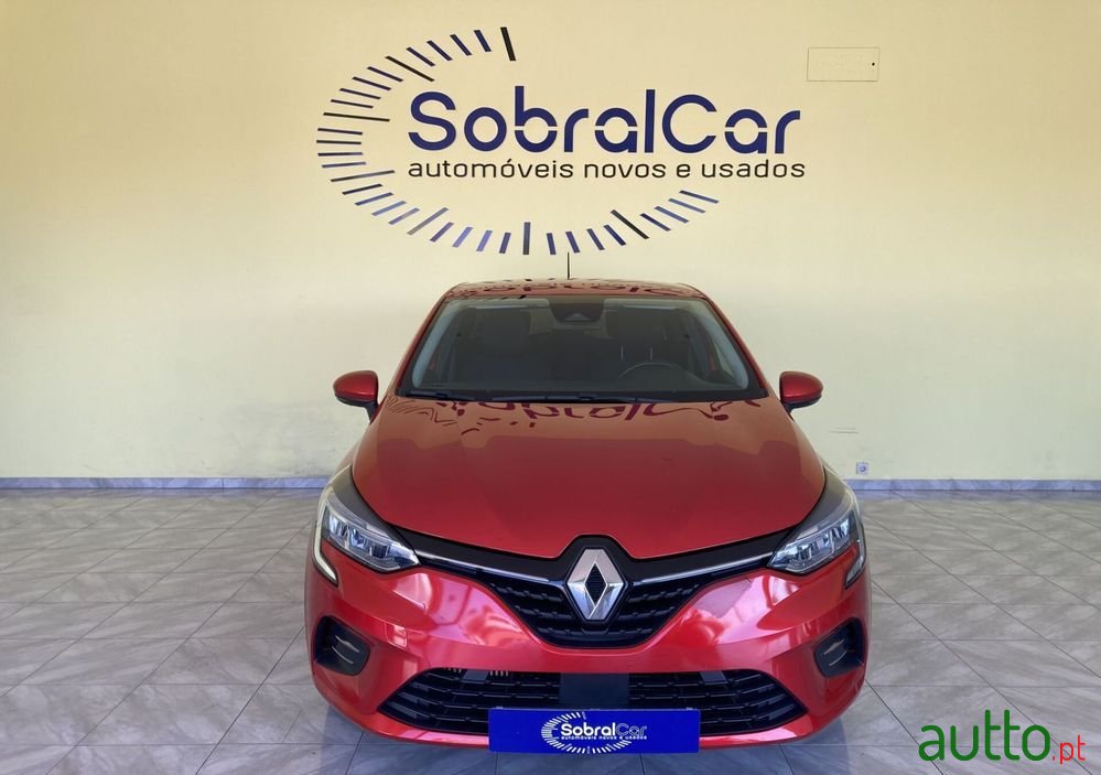 2021' Renault Clio photo #2