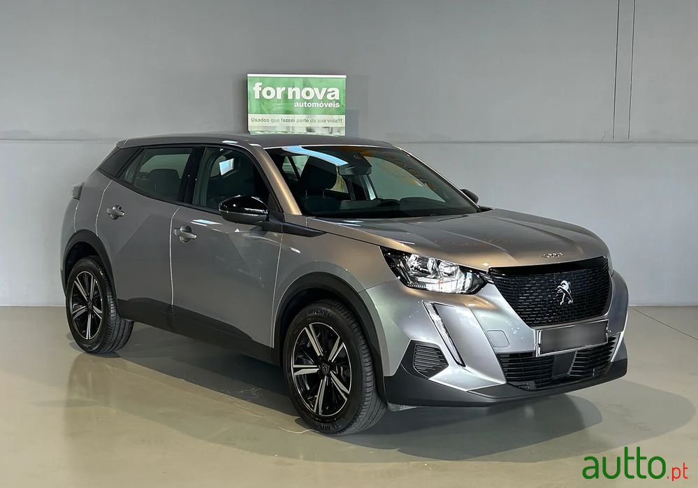2022' Peugeot 2008 1.2 Puretech Active photo #3