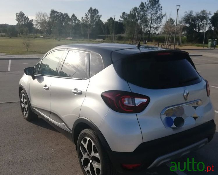 2017' Renault Captur photo #3