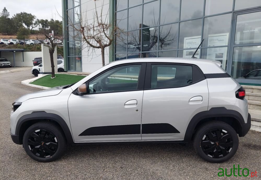 2024' Dacia Spring Electric 65 Extreme photo #3