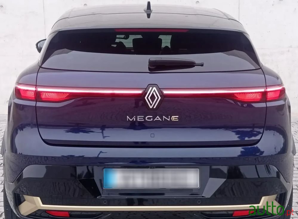 2022' Renault Megane E-Tech photo #4