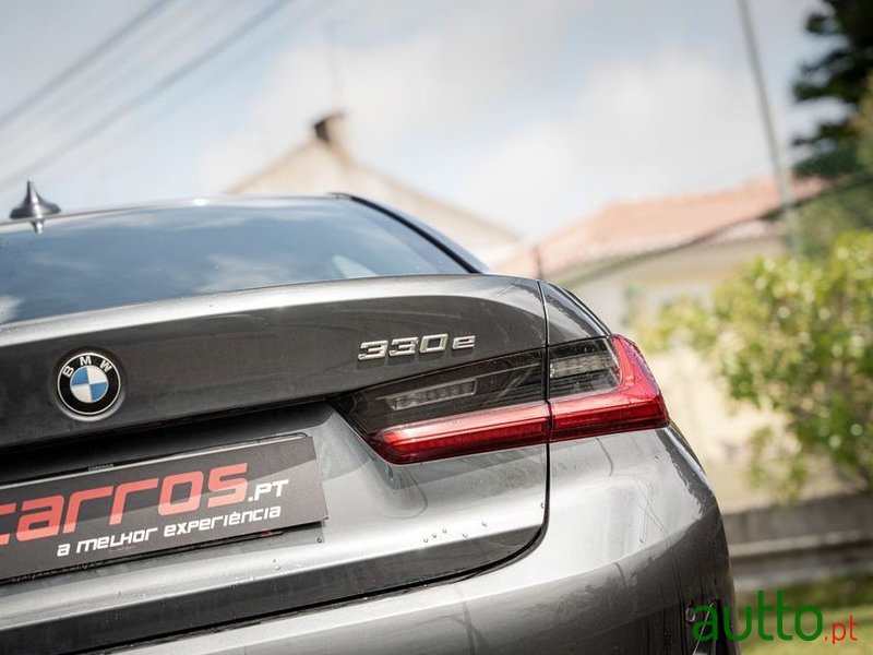 2019' BMW Série 3 photo #4