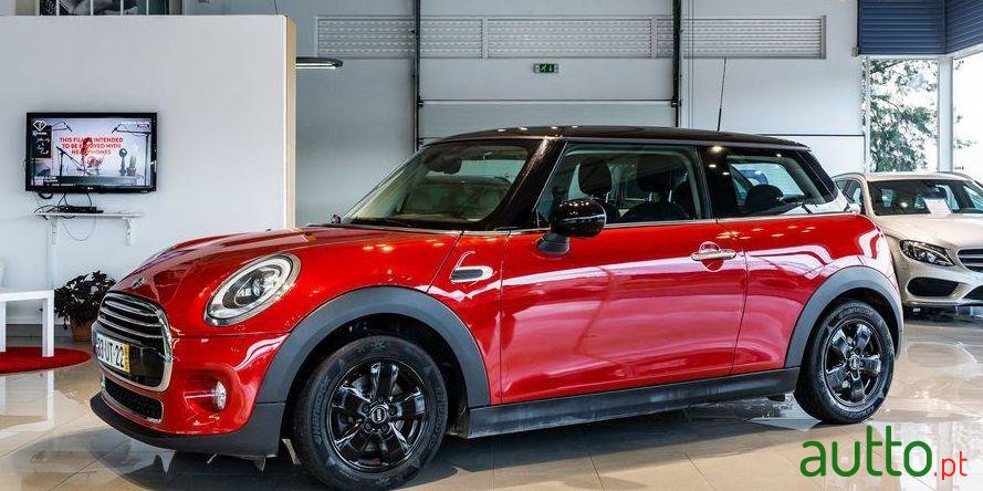 2014' MINI Cooper D 116Cv photo #3