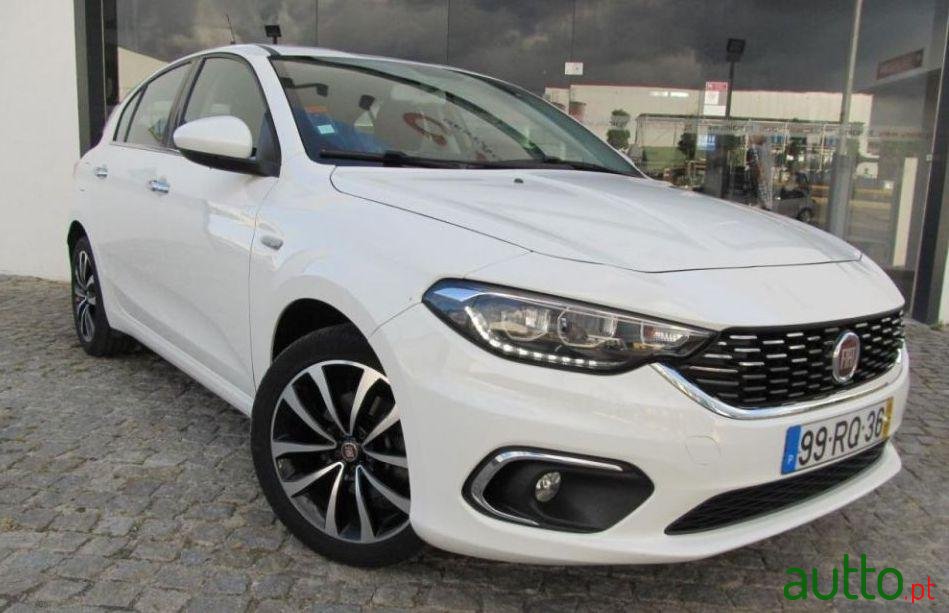2016' Fiat Tipo photo #3