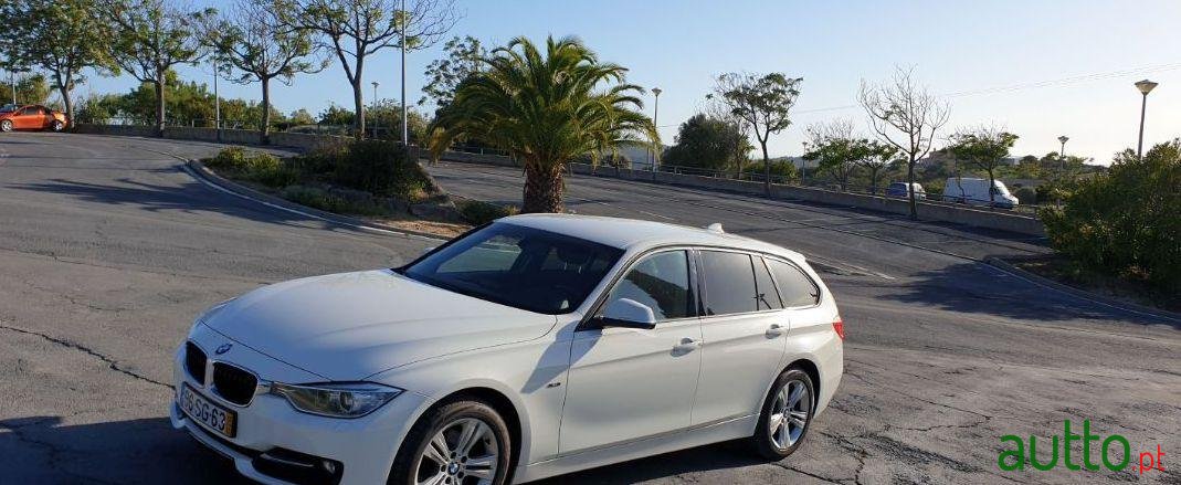 2012' BMW 320 D photo #3