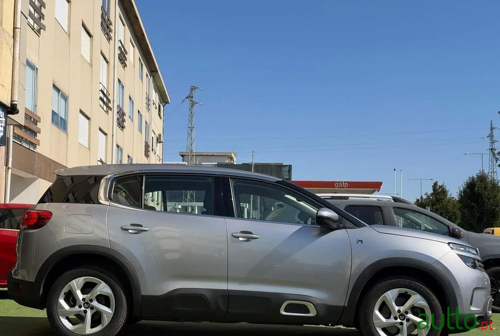 2021' Citroen C5 Aircross photo #5