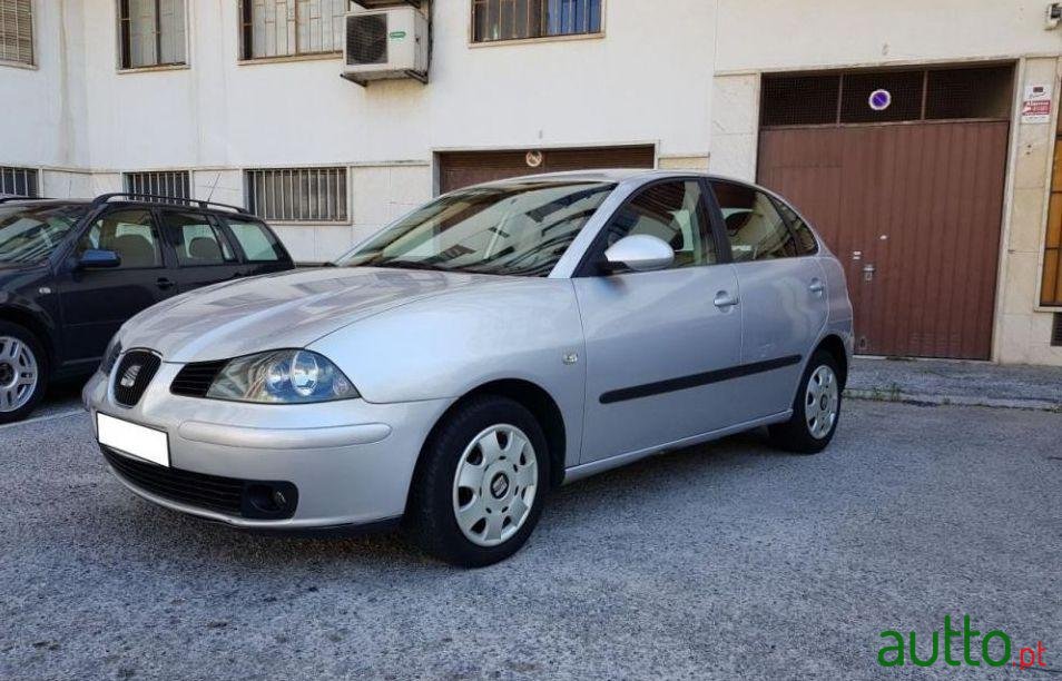 2003' SEAT Ibiza 1.2 12V Signo photo #2