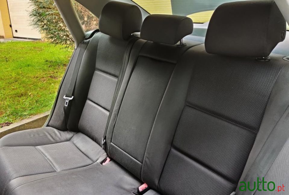 2002' Audi A4 Sport photo #3