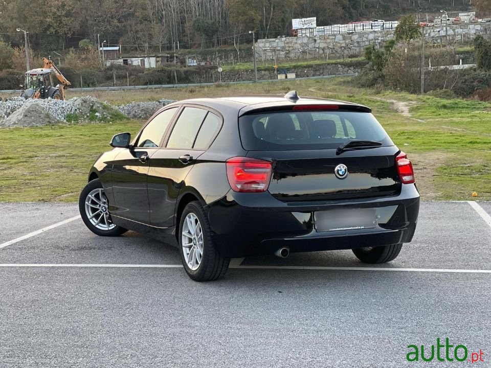 2012' BMW 116 photo #4