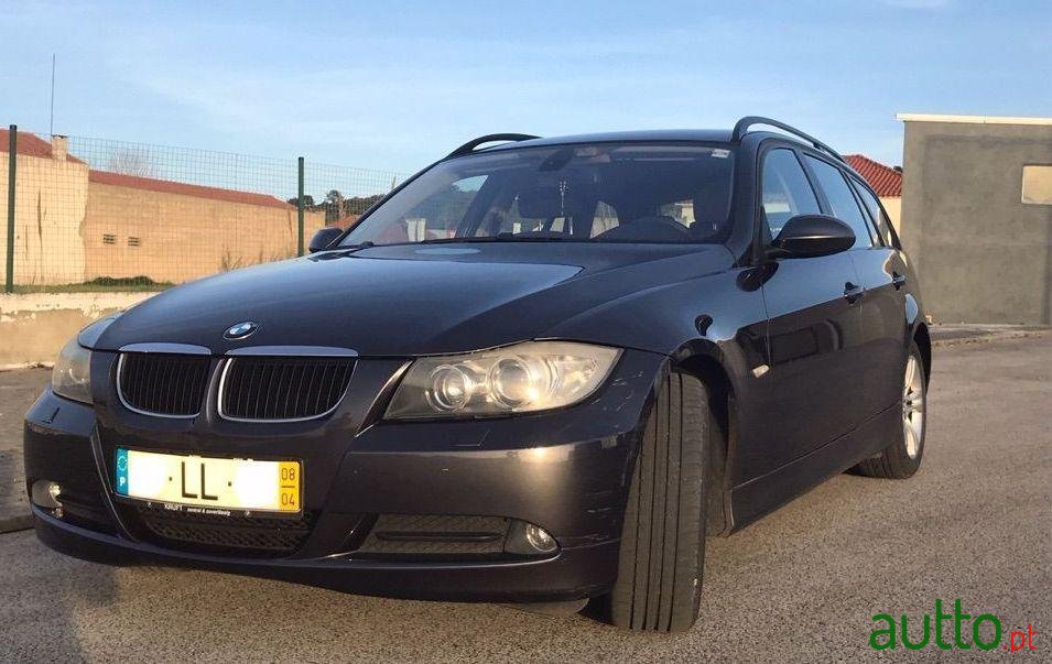 2008' BMW 320 D Touring photo #3