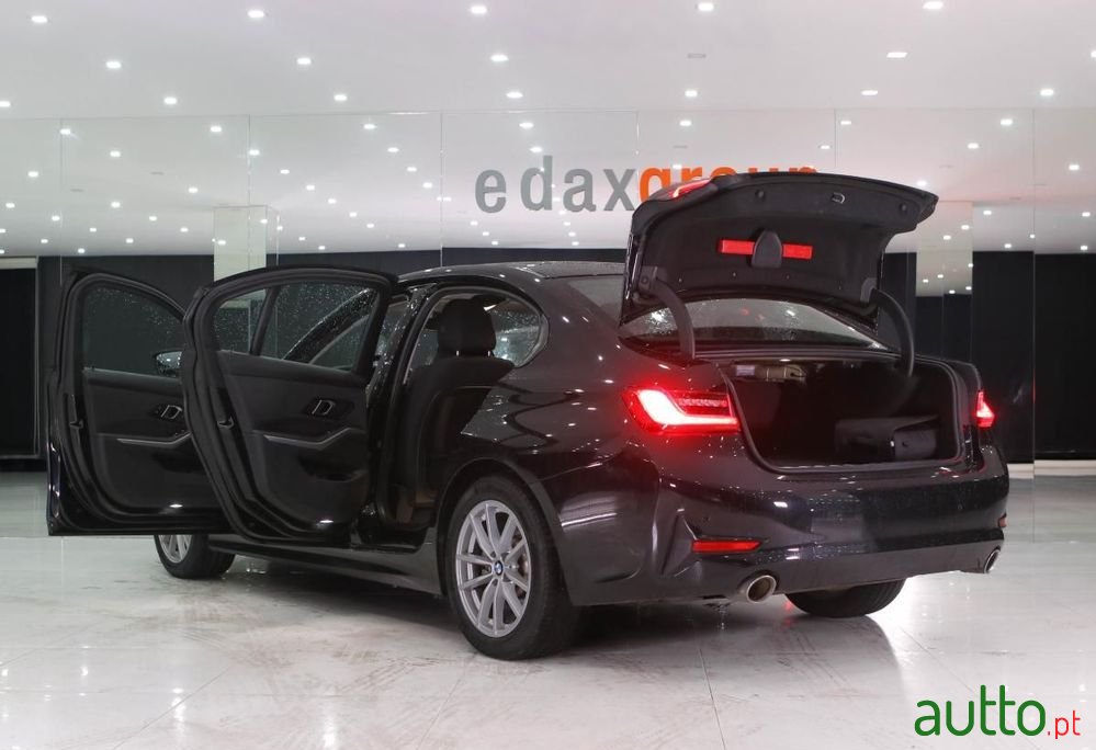 2019' BMW Série 3 photo #5