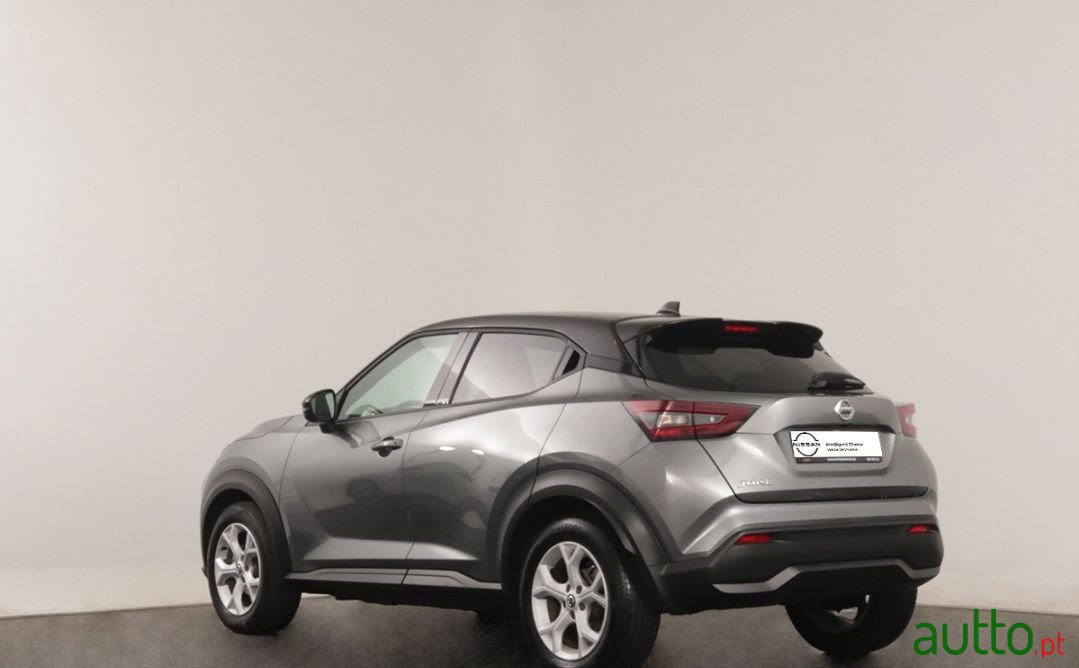 2021' Nissan Juke photo #3