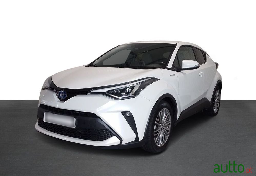 2022' Toyota C-HR photo #2