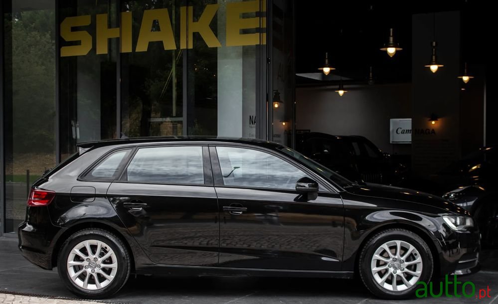 2015' Audi A3 photo #5