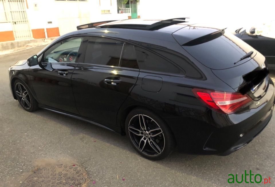 2017' Mercedes-Benz Cla-220 photo #2