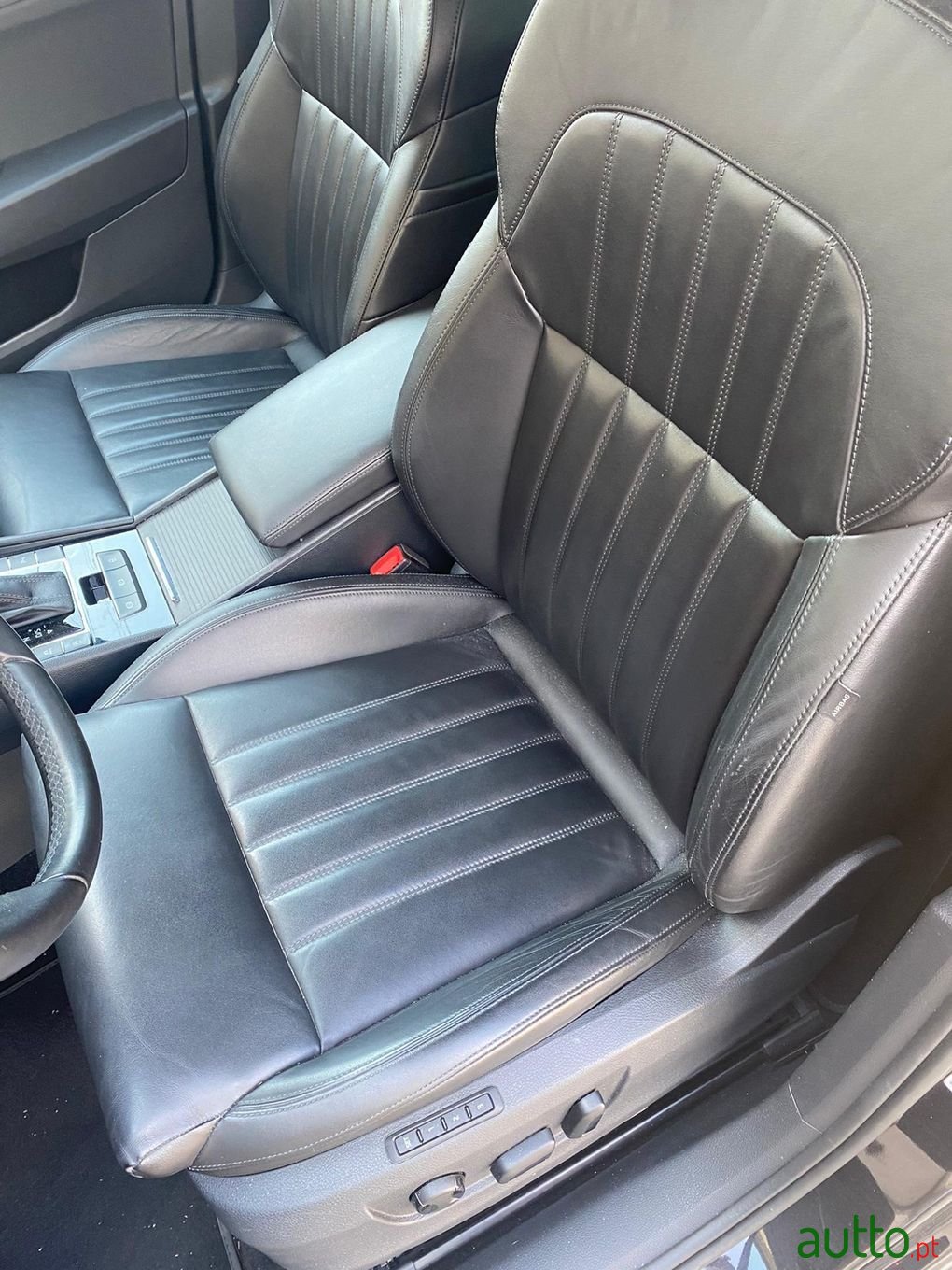 2017' Skoda Superb photo #4