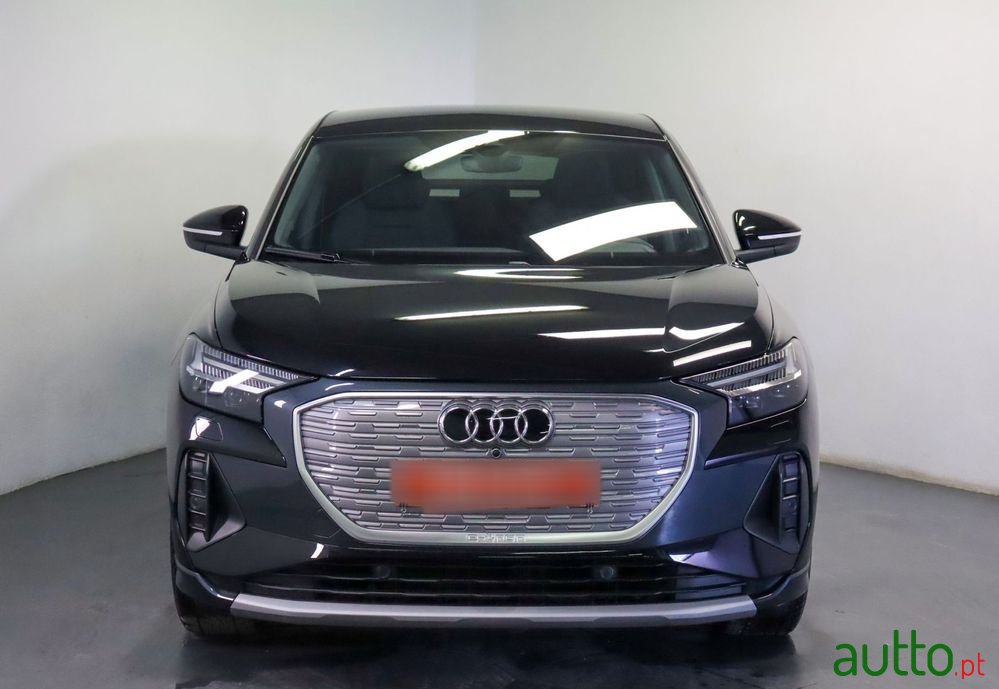 2024' Audi Q4 Sportback E-Tron photo #2