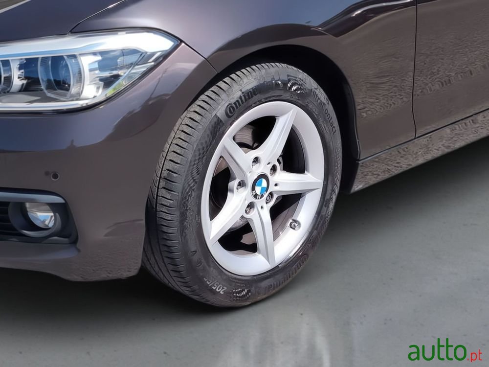 2019' BMW Série 1 D Advantage photo #4