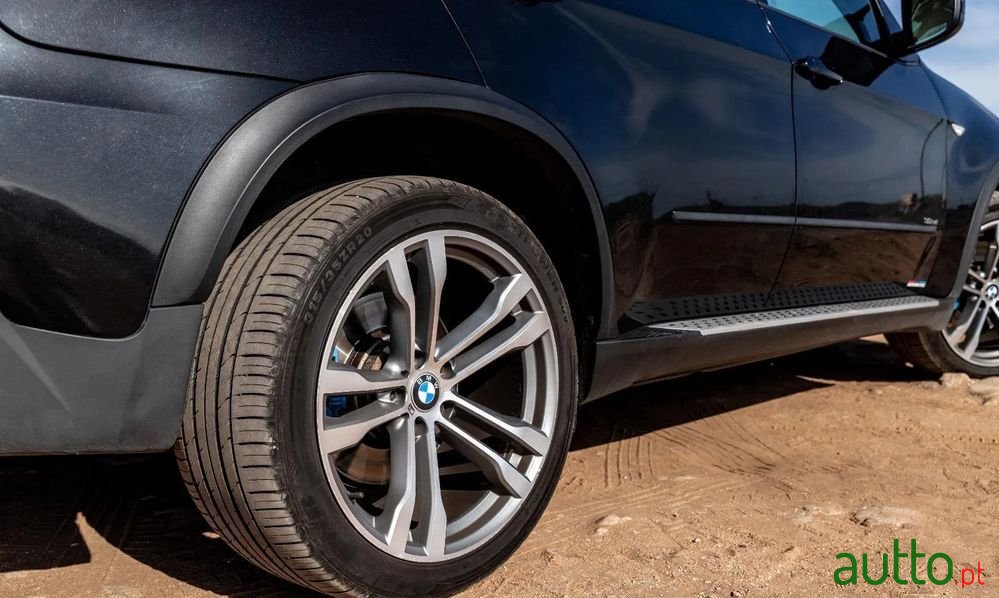 2008' BMW X5 3.0 Sd photo #6