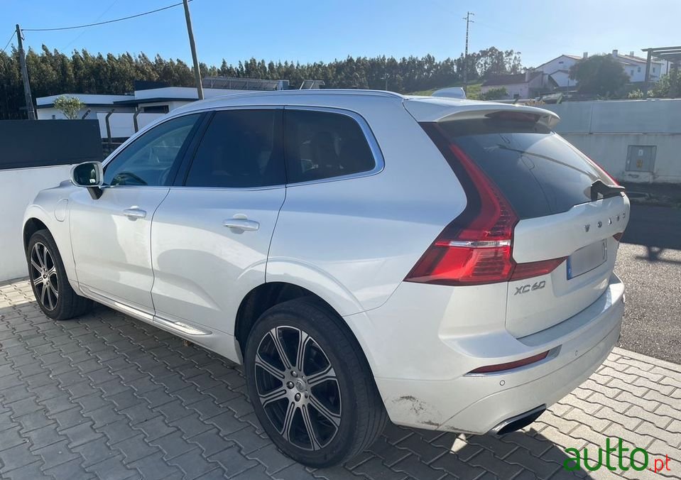 2017' Volvo Xc-60 photo #4