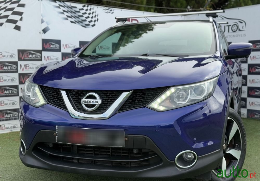 2015' Nissan Qashqai 1.5 Dci N-Connecta photo #2