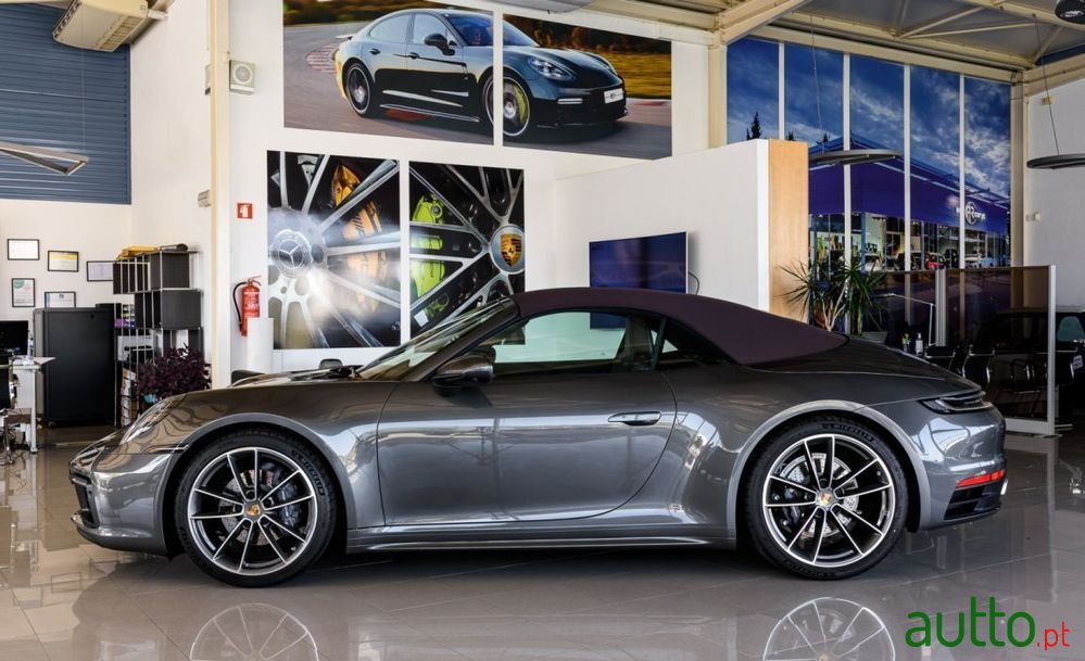 2023' Porsche 992 Carrera Pdk photo #2