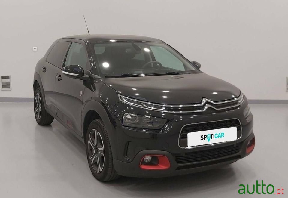 2020' Citroen C4 Cactus photo #3