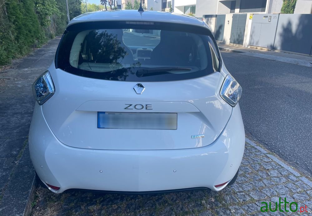 2019' Renault Zoe Life 40 Q90 photo #2