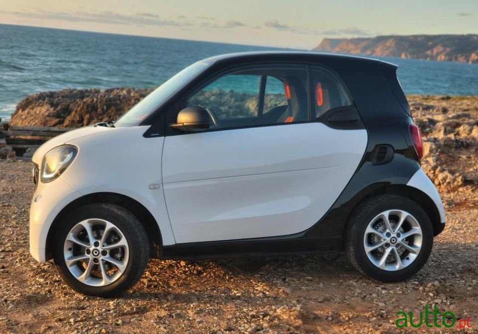 2017' Smart Fortwo photo #6