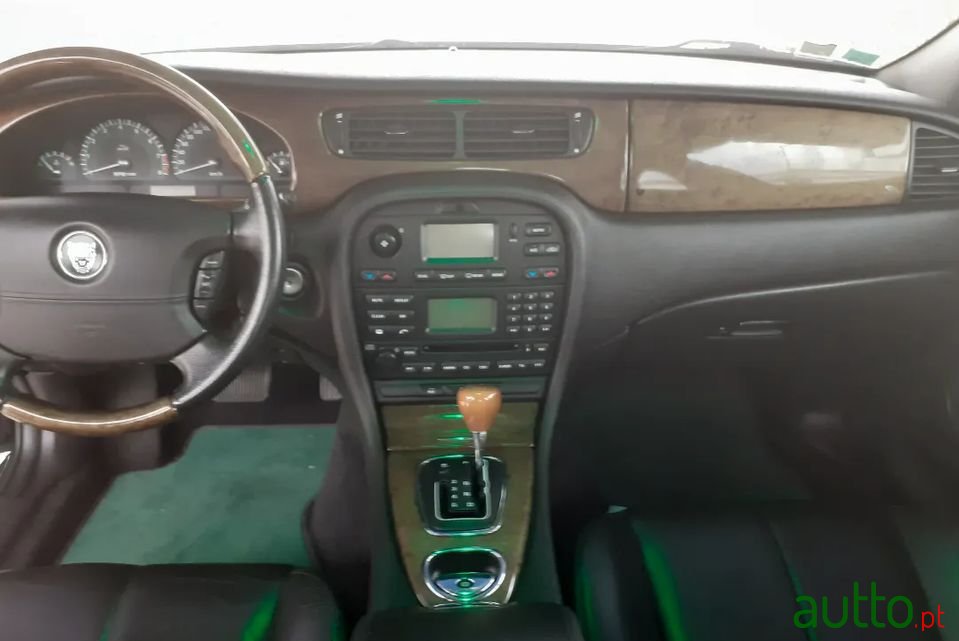 2003' Jaguar S-TYPE photo #6