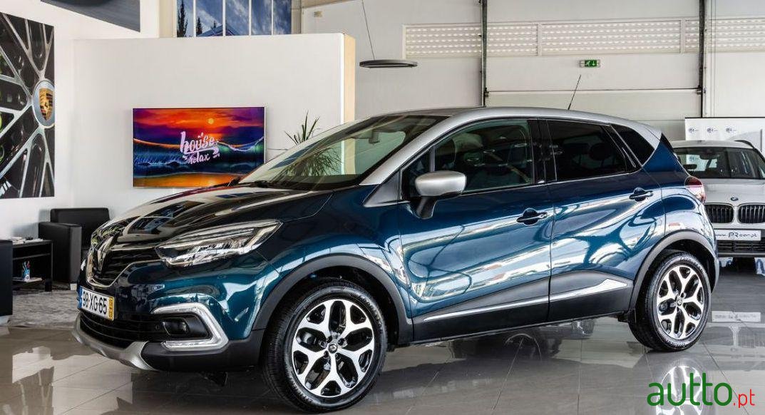 2019' Renault Captur photo #1