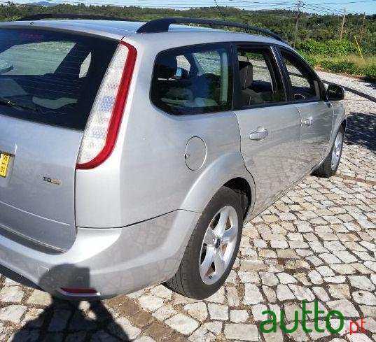 2008' Ford Focus Sw photo #4