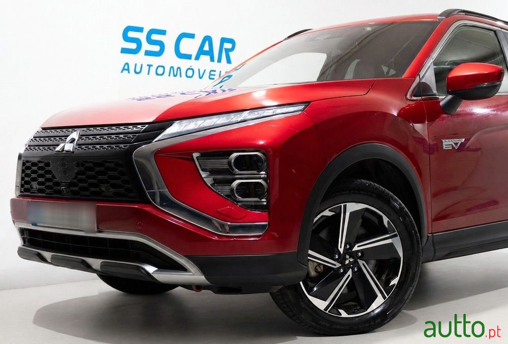 2022' Mitsubishi Eclipse Cross photo #2