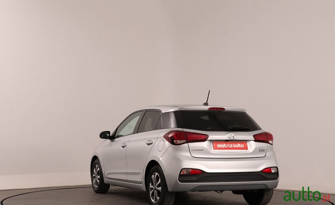 2019' Hyundai i20 photo #4