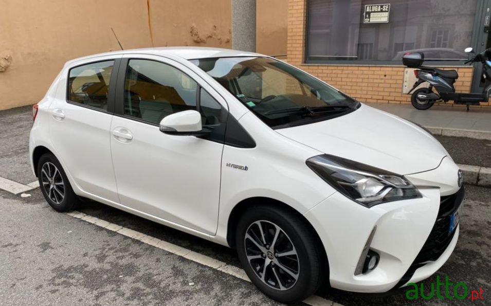 2018' Toyota Yaris photo #3
