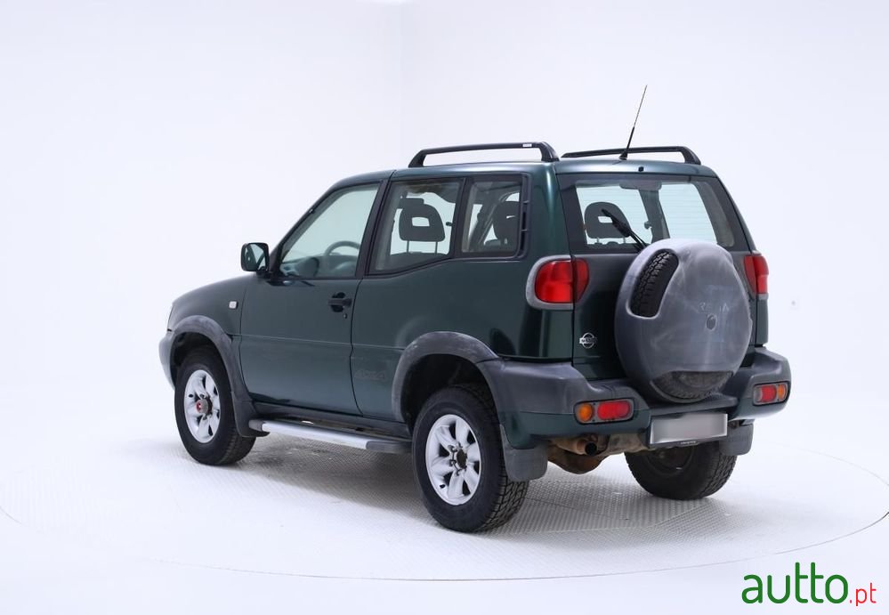 2000' Nissan Terrano photo #3