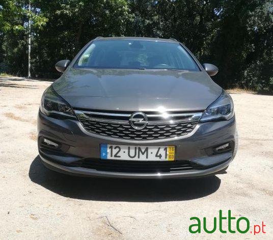 2016' Opel Astra Sports Tourer photo #2