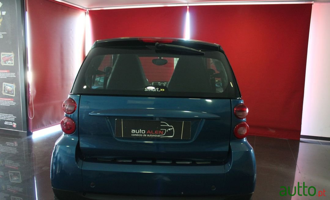 2011' Smart Fortwo photo #4