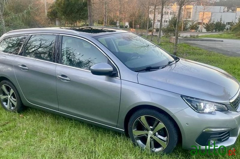 2018' Peugeot 308 Sw photo #3