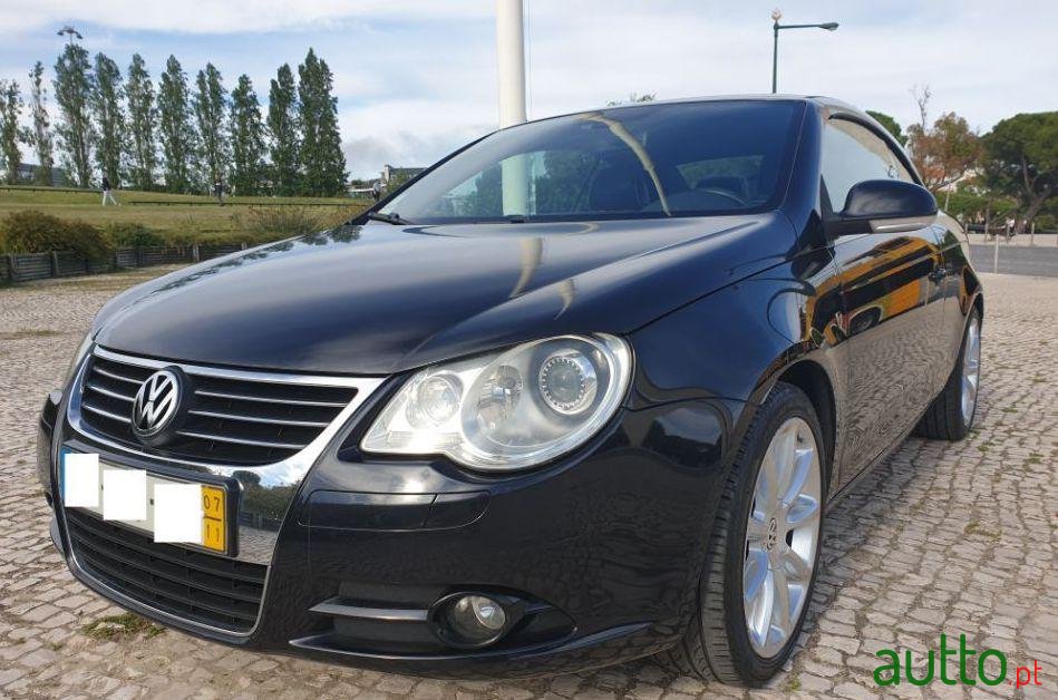 2007' Volkswagen Eos photo #3