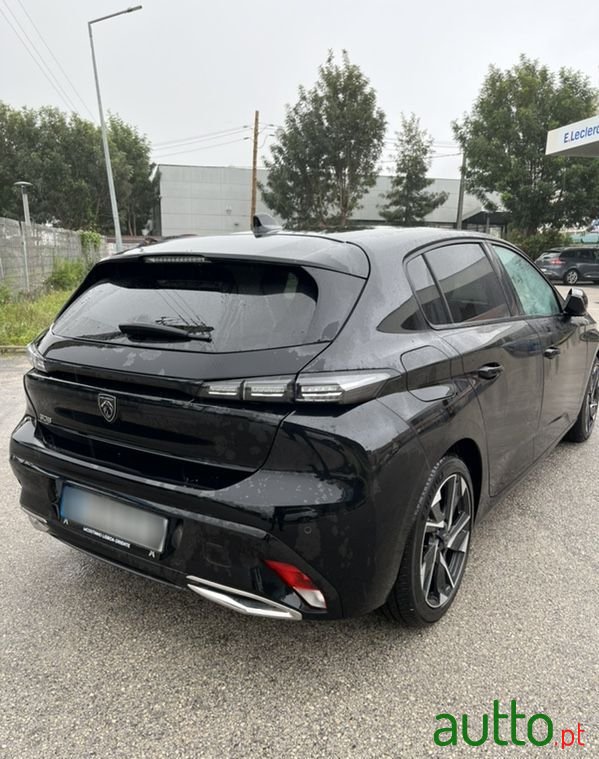 2023' Peugeot 308 photo #3