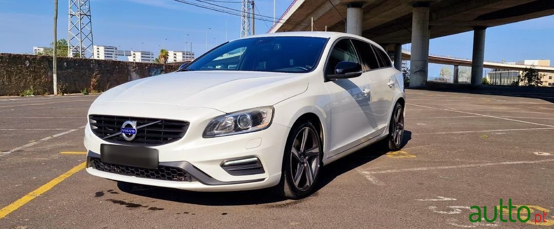 2014' Volvo V60 photo #2
