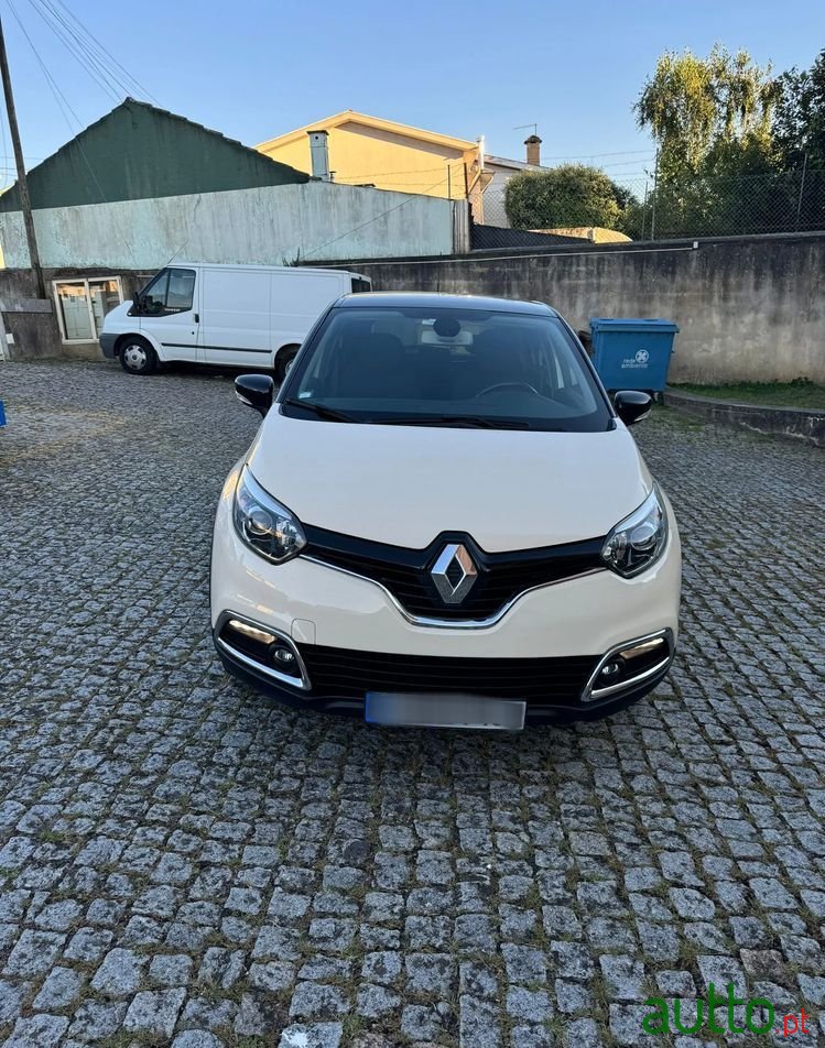 2016' Renault Captur photo #5
