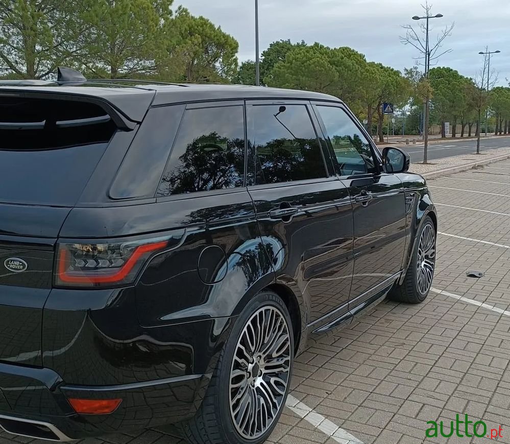 2022' Land Rover Range Rover Sport photo #4