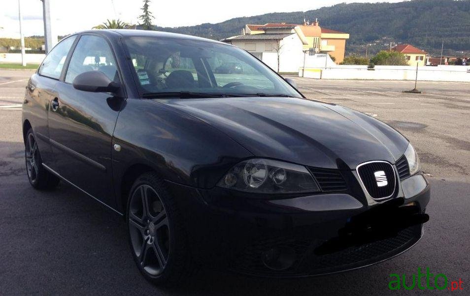 2008' SEAT Ibiza 1.9Tdi Fr photo #4