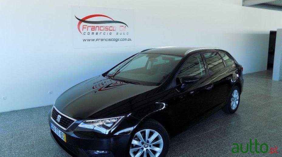 2017' SEAT Leon St photo #2