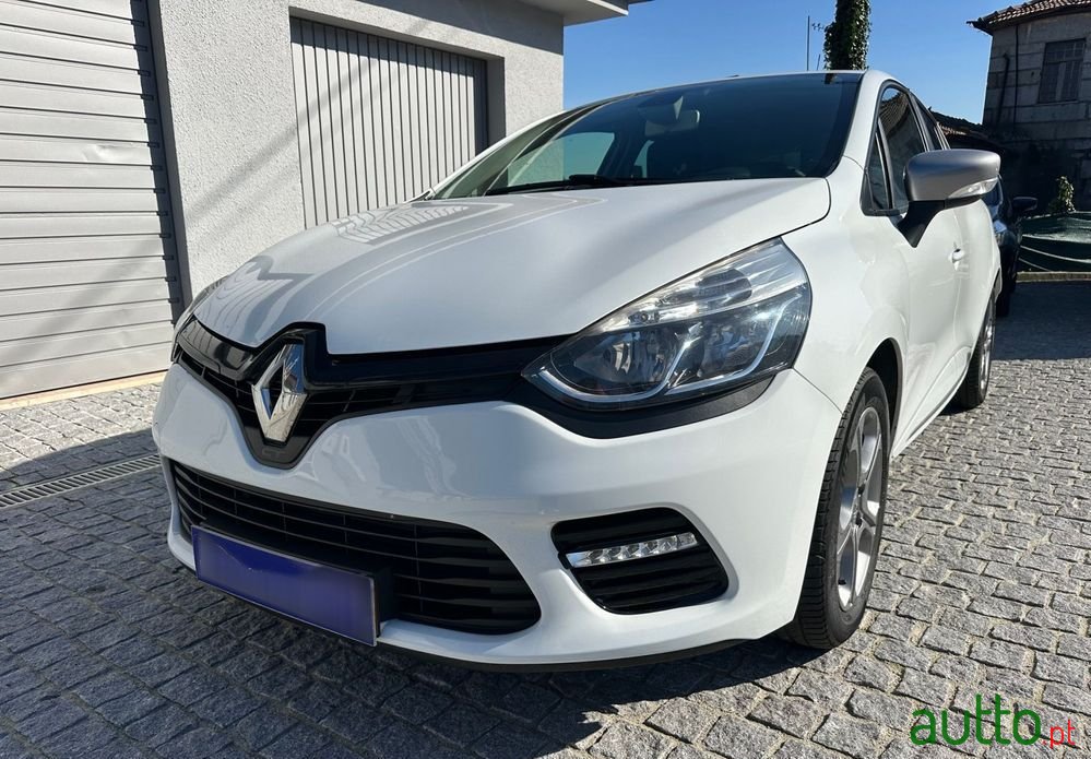 2016' Renault Clio 0.9 Tce Gt Line photo #2
